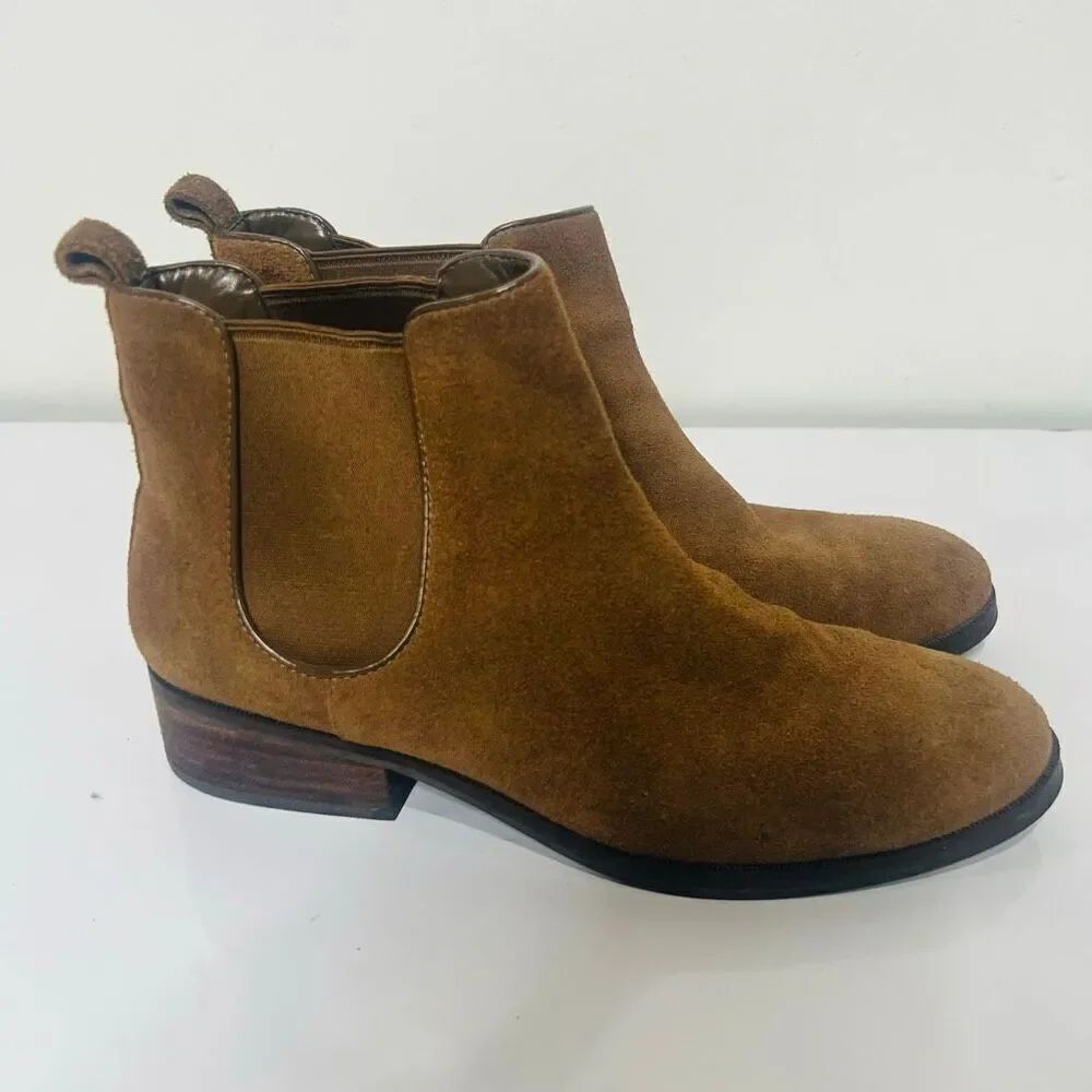 Cole Haan Brown Suede Ankle Boots Sz 8B